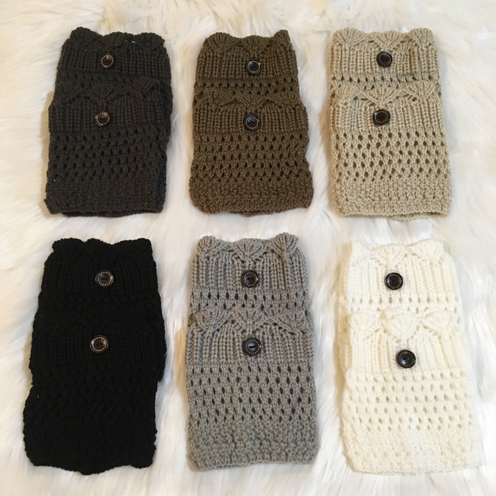 Crochet Knit Button Detail Boot Cuff Toppers - Picture 2 of 4